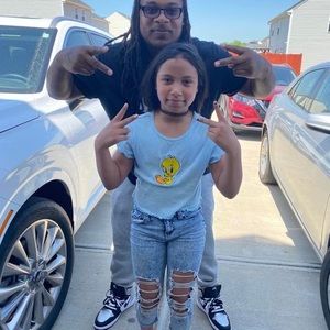 Meet your Posher, Delmonta